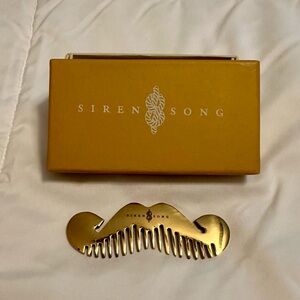 Mustache Comb